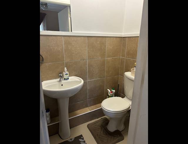 1 BEDROOM APARTMENT FOR SALE IN NEW TOWN CENTRE